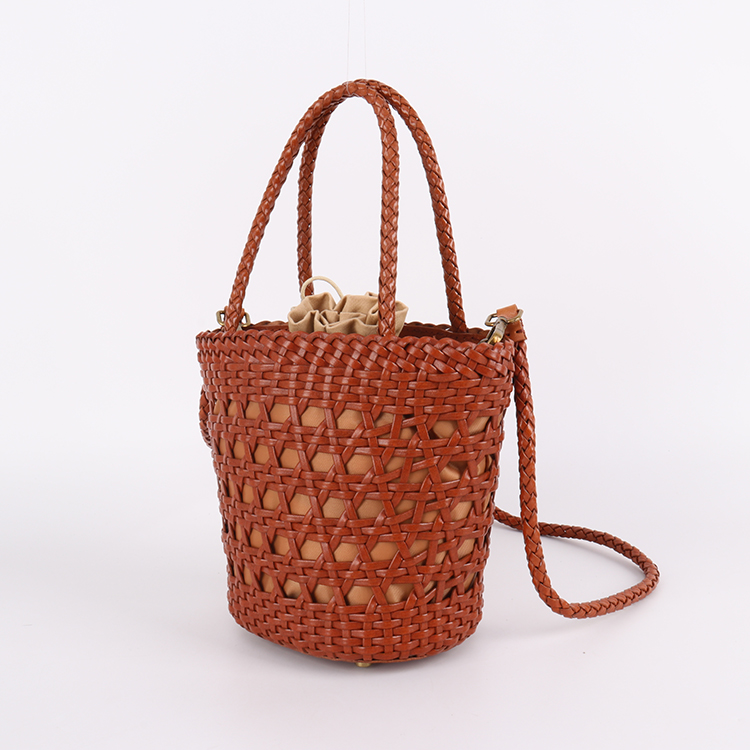 New Design Woman Handbag Handwoven Leather Bucket Tote Bag Cross-Weave Cannage Design Lightweight Spacious Casual Bag